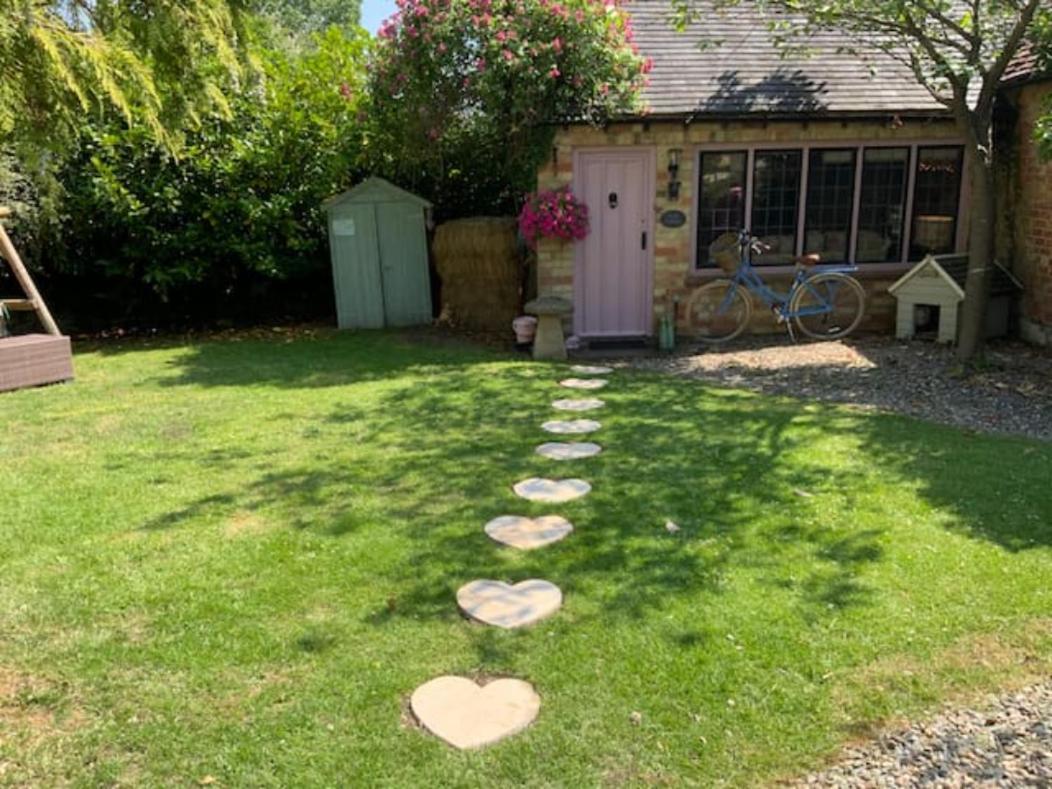 Piglet Cottage Pebworth Exterior photo